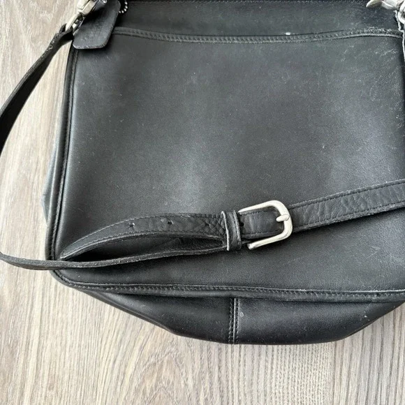 VTG 90s Coach Black Leather Willis Crossbody Bag Purse Turnlock 9927 - Picture 16 of 16